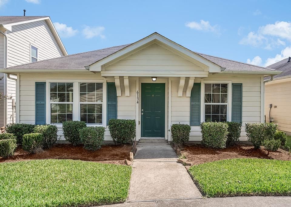 1st image of 6134 Settlers Lake Cir E