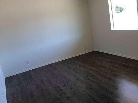 3rd image of 3388 W Larkspur Dr