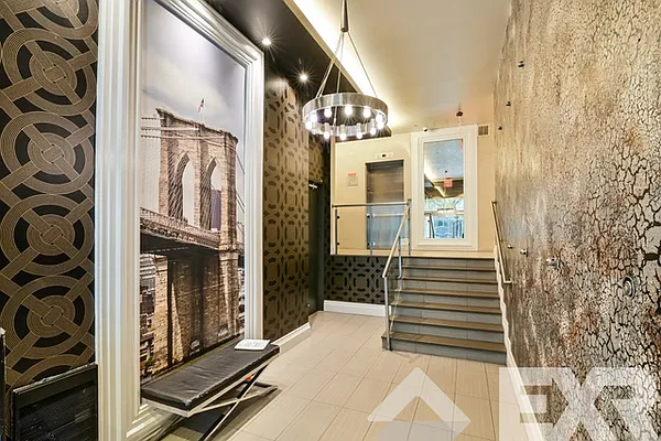 Rented by EXR | media 12