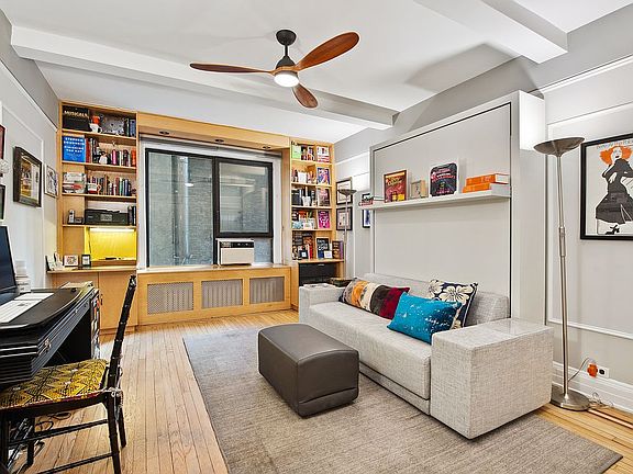 3rd image of 235 W 102nd St APT 3Q