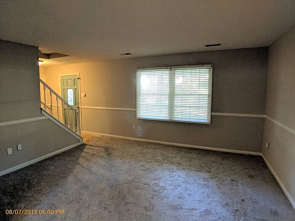 4th image of 7892 Cross Pike Dr