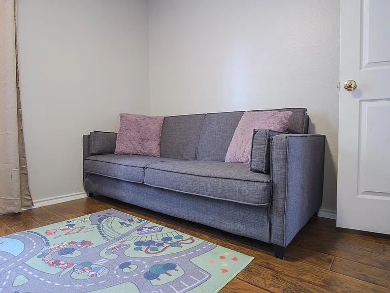 1228 S Center St — Photo 13