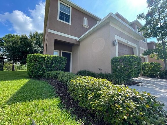 5th image of 6624 Holly Heath Dr