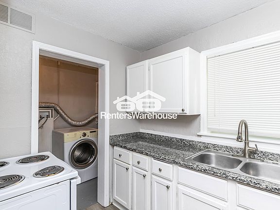 3rd image of 1836 E 77th St