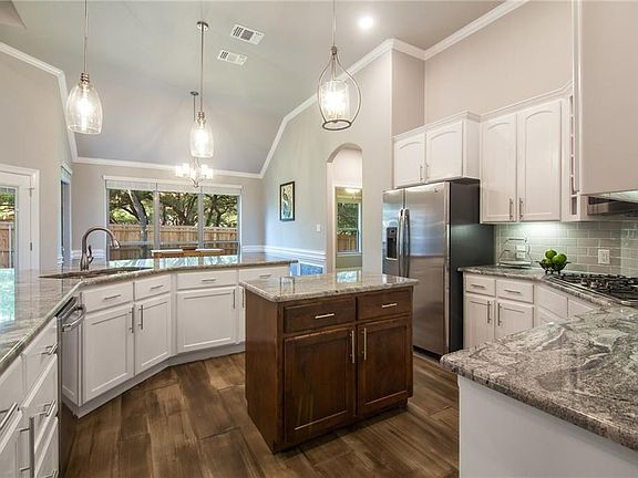 4th image of 6013 Brandy Dr