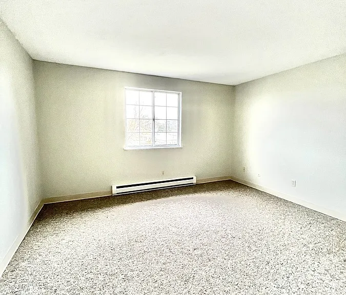361 E Maple St #D — Photo 20
