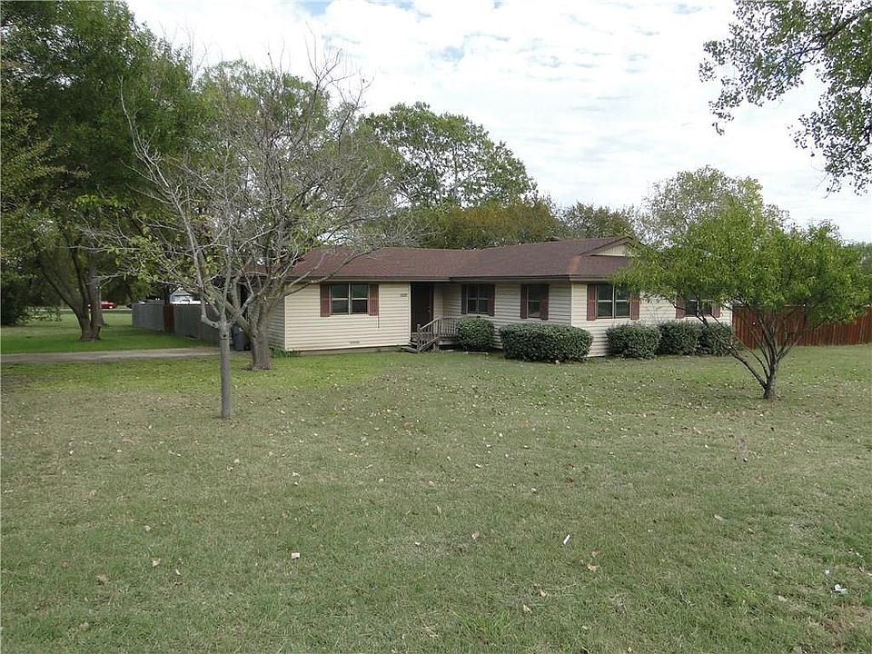 1st image of 2924 Baskin Dr