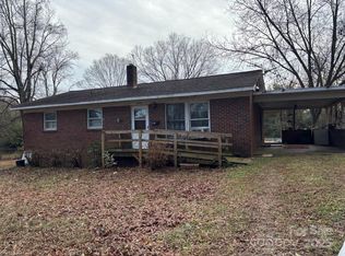 2248 Catawba Hts, Lincolnton, NC 28092