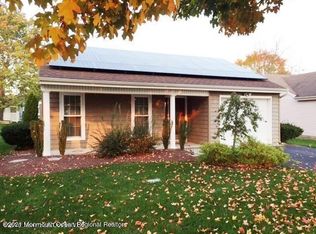 20 Romford Ln, Manchester Township, NJ 08759