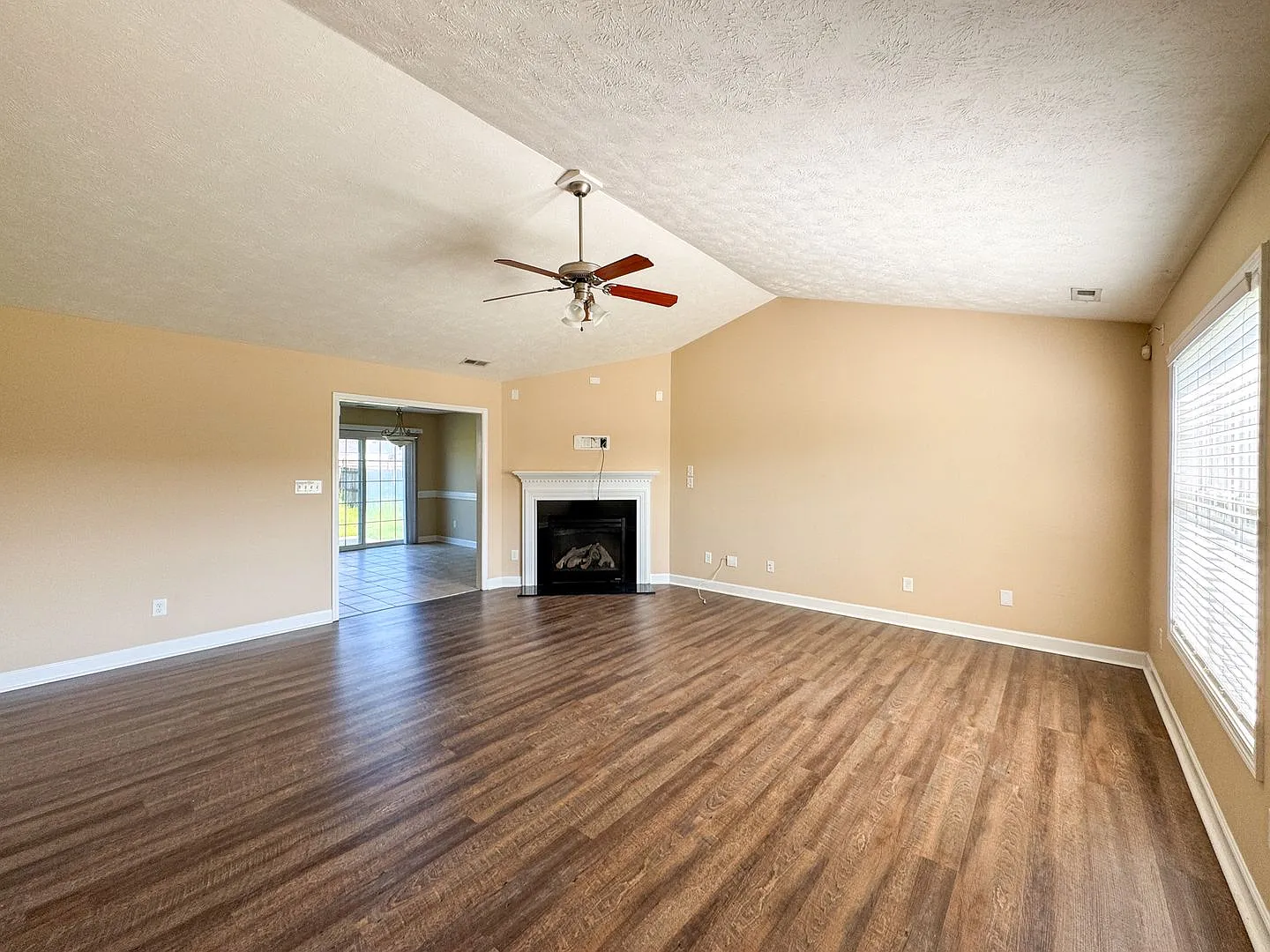 3 Bed 2 Bath Home in Westgate — Photo 3