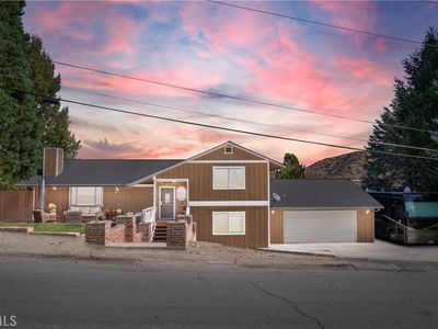 2400 E Canyon Dr, Wrightwood, CA, 92397