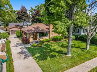 1018 Ruddiman Dr, Muskegon, MI 49445