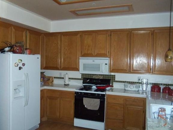 2nd image of 5575 Hunt Club Dr