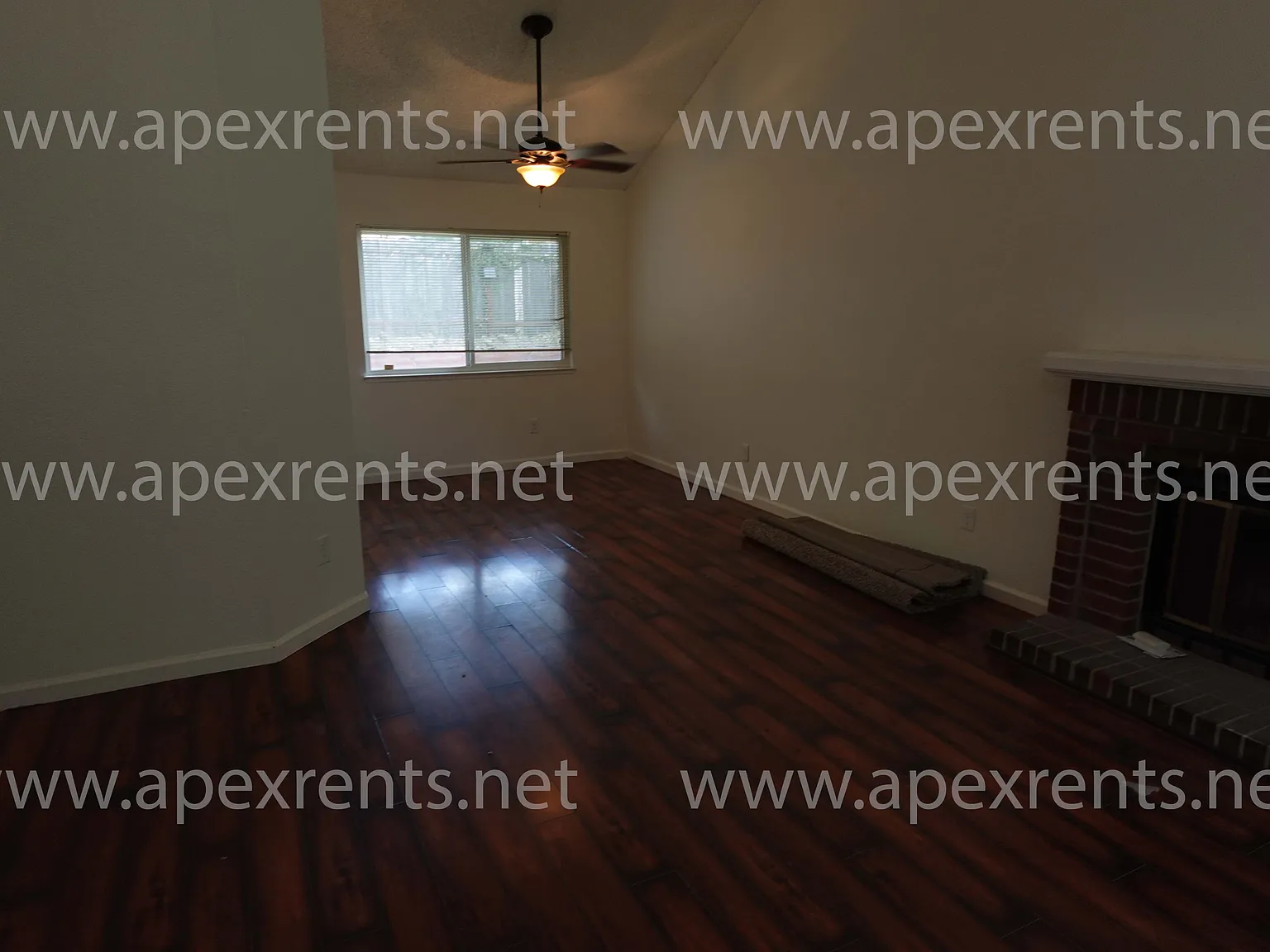 1183 Rio Royal Way - 1 — Photo 4