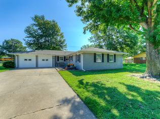 1800 Crescent Dr, Bartlesville, OK 74006