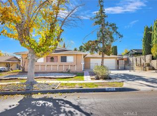 16257 Avalon Ave, Victorville, CA 92395