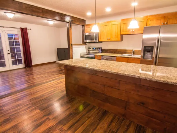 2405 NE 88th Ave, Portland, OR 97220