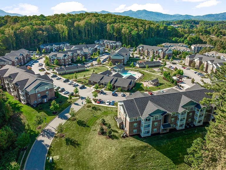 Haven at Enka Lake — Photo 22