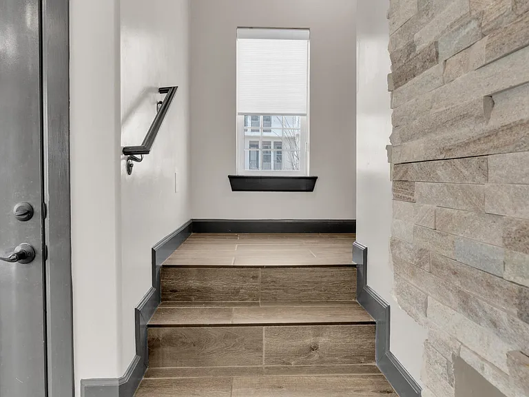 461 Vin Benicarlo Pl — Photo 24