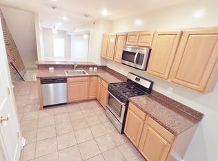 404 N Port St, Baltimore, MD 21224