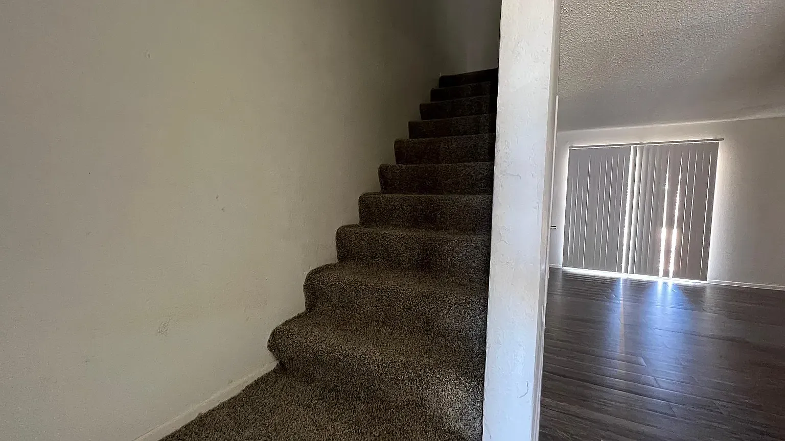 2808 E Monte Cristo Ave — Photo 4