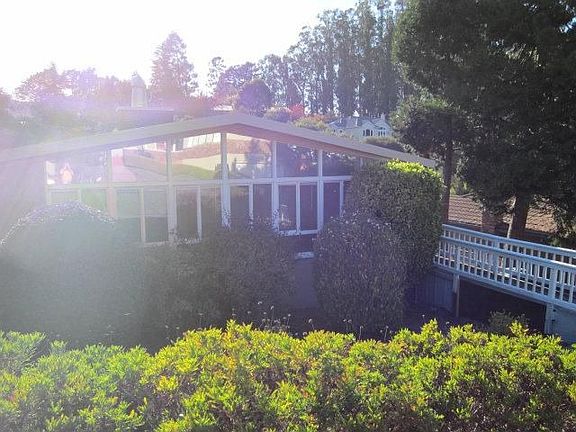 2nd image of 1547 Los Altos Dr