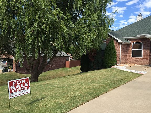 2nd image of 6205 W Southgate Ct