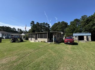 6032 Bay Breeze Dr, Horntown, VA 23395