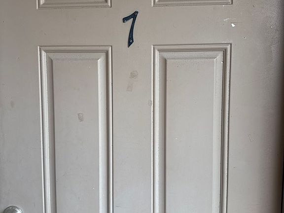 3rd image of 2429 SW 9th St APT 7