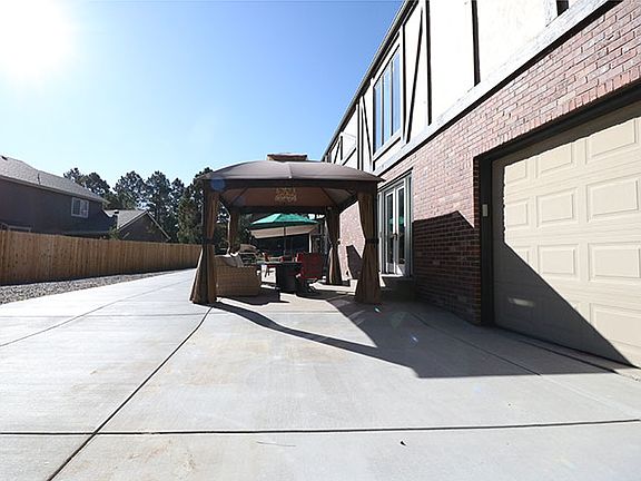 5th image of 6373 Ponderosa Way