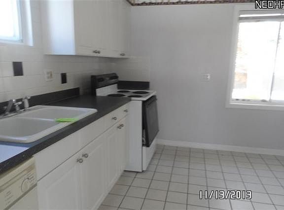 4th image of 2231 Sutton Dr