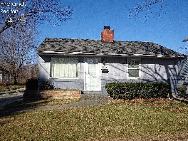 1st image of 287 Clinton Ave