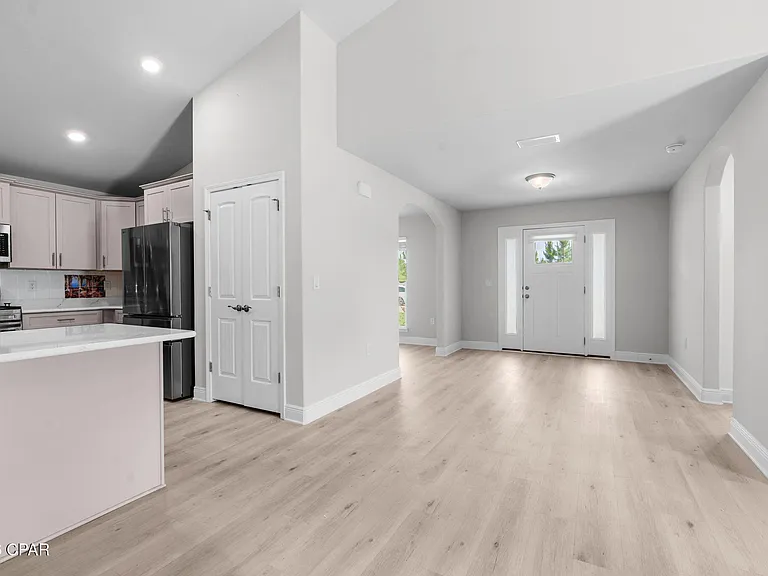 11701 Poston Rd — Photo 6