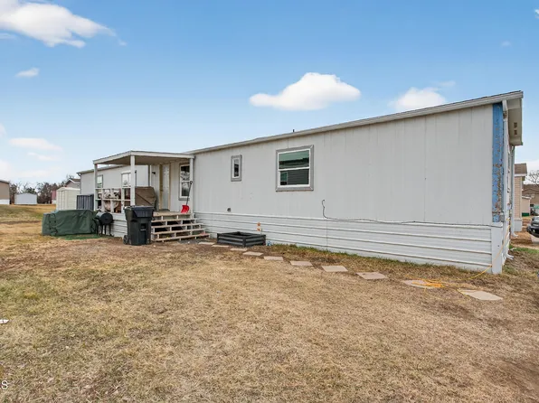 710 27th St W, Williston, ND 58801