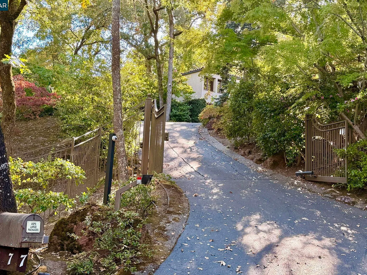 5 bed, 6967 sqft, $25,000 — Photo 2