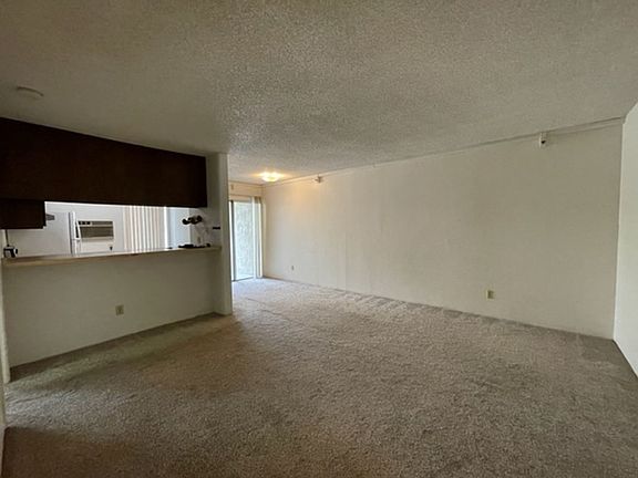 3rd image of 7506 Parkway Dr Unit 108