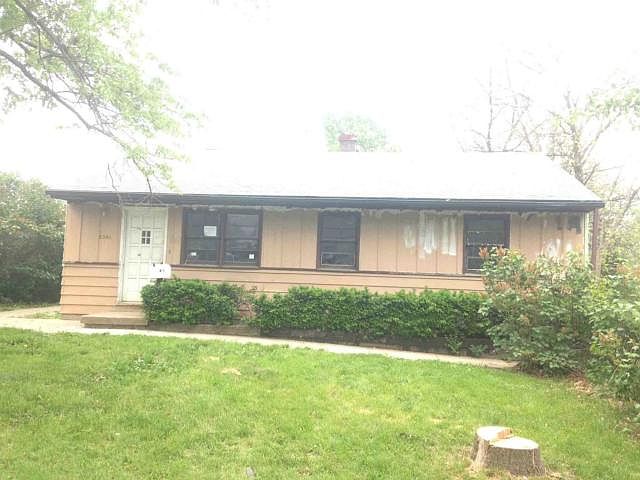1st image of 2301 S Arlington Ave