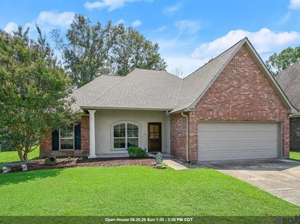 10184 Angela Dr, Denham Springs, LA 70706
