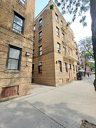 Rented by Metro Park Realty Inc