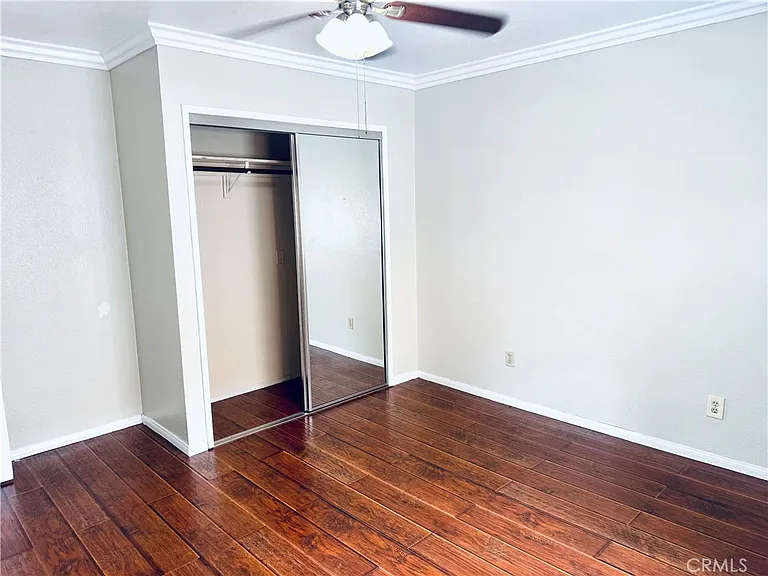 24 W 52nd St — Photo 10