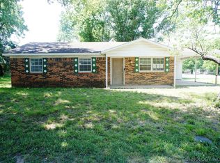 11641 Spring Dr, Miami, OK 74354