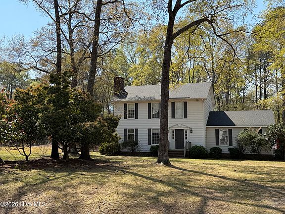 3rd image of 105 Demille Drive