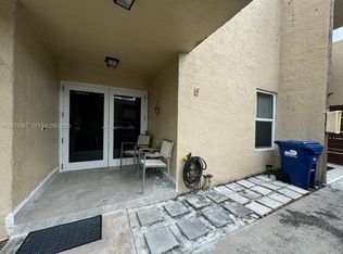 Kendale Woods North, Miami, FL 33183