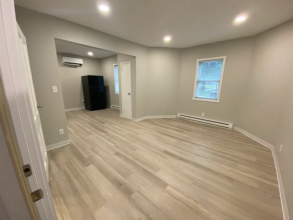 601 5th Ave #2