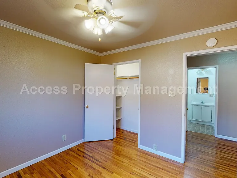 1002 Phelps Ave — Photo 16