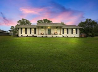 211 Zoar Heights Rd, Greer, SC 29651