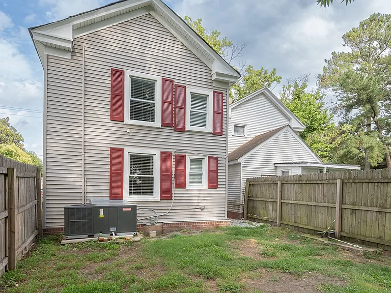 1114 Hoover Ave — Photo 21