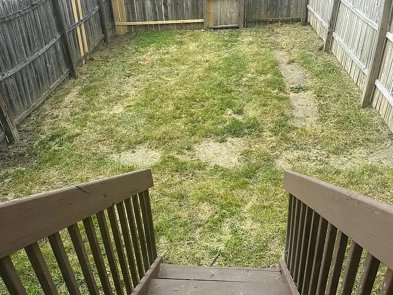 798 E Whittier St — Photo 13