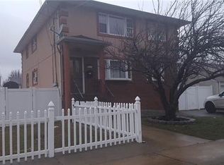 9 Emerson St, Carteret, NJ 07008