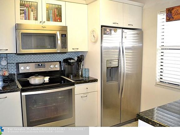 3rd image of 2748 NW 104th Ave APT 409